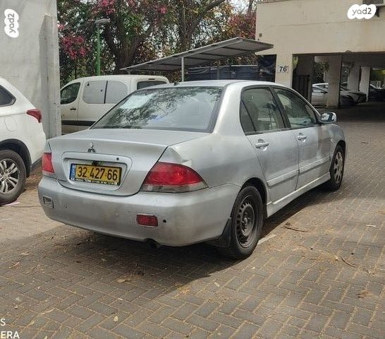 מודעת רכב מיצובישי לנסר