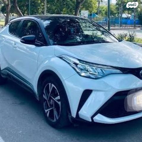 מודעת רכב טויוטה C-HR
