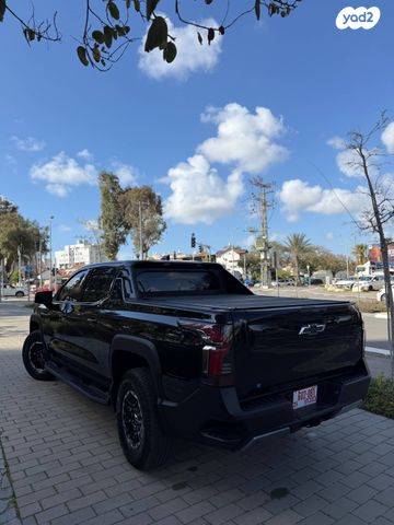 מודעת רכב שברולט סילברדו EV 2