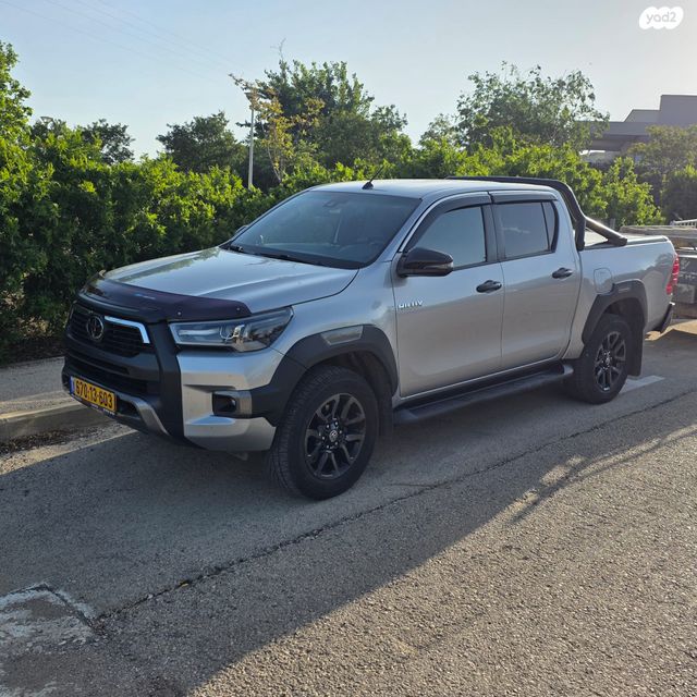 מודעת רכב טויוטה היילקס