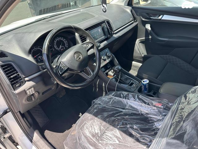 מודעת רכב סקודה קארוק