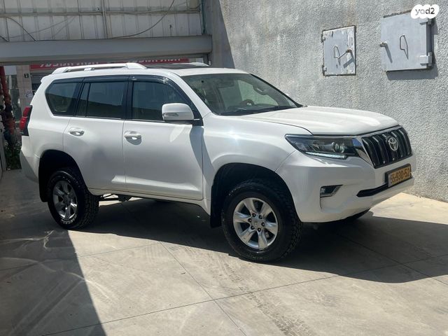 מודעת רכב טויוטה לנד קרוזר