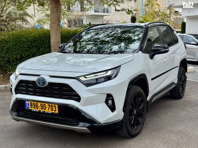 מודעת רכב טויוטה RAV4 2