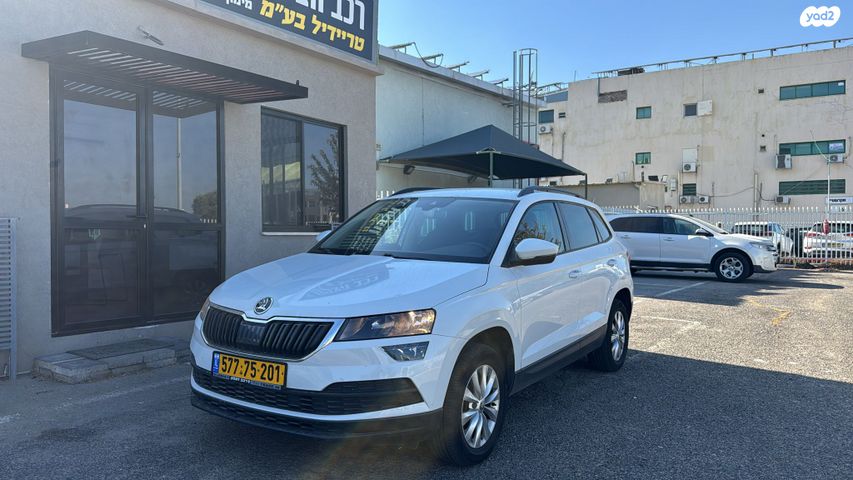 מודעת רכב סקודה קארוק