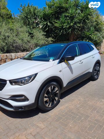 מודעת רכב אופל גרנדלנד