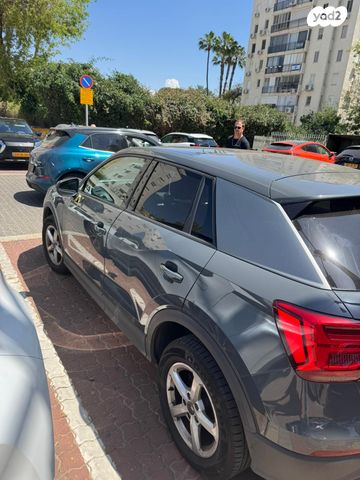 מודעת רכב אאודי Q2