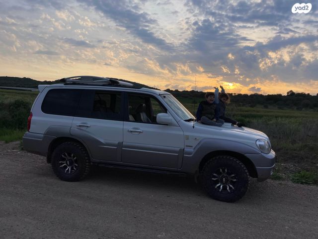 מודעת רכב יונדאי טאראקן