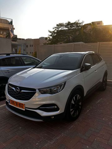 מודעת רכב אופל גרנדלנד