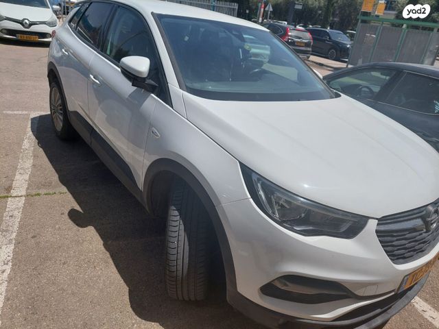 מודעת רכב אופל גרנדלנד