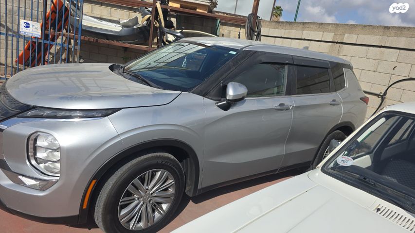 מודעת רכב מיצובישי אאוטלנדר