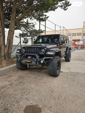 מודעת רכב ג'יפ רנגלר