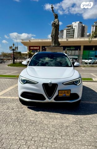 מודעת רכב אלפא רומיאו סטלביו