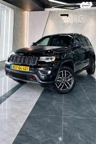 מודעת רכב ג'יפ גרנד צ'ירוקי