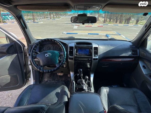 מודעת רכב טויוטה לנד קרוזר