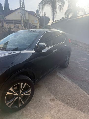 מודעת רכב ניסאן אקס טרייל