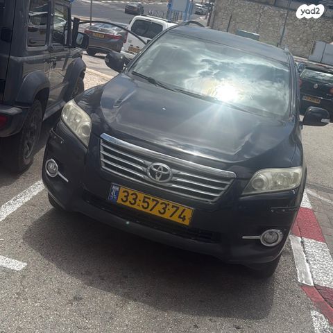 מודעת רכב טויוטה RAV4
