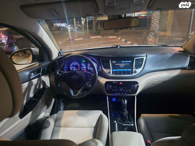 מודעת רכב יונדאי טוסון 2