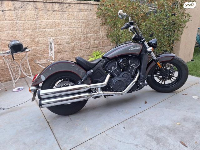 מודעת רכב אינדיאן Scout-Sixty