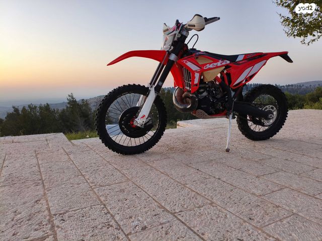 מודעת רכב בטא RR300