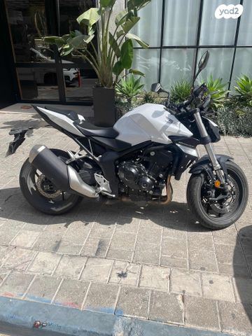 מודעת רכב הונדה CB1000R
