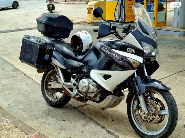 מודעת רכב הונדה ואראדרו 1000