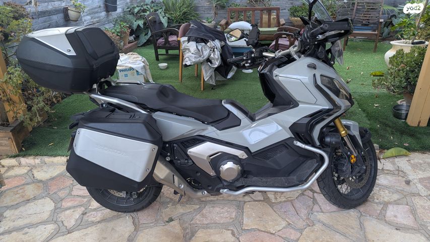מודעת רכב הונדה X-ADV750
