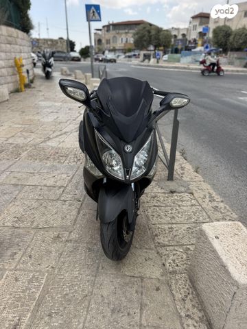 מודעת רכב סאן יאנג ג'וי-מקס Z-250