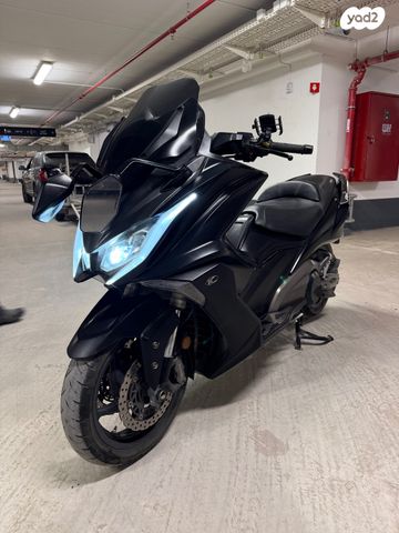 מודעת רכב קימקו AK 550