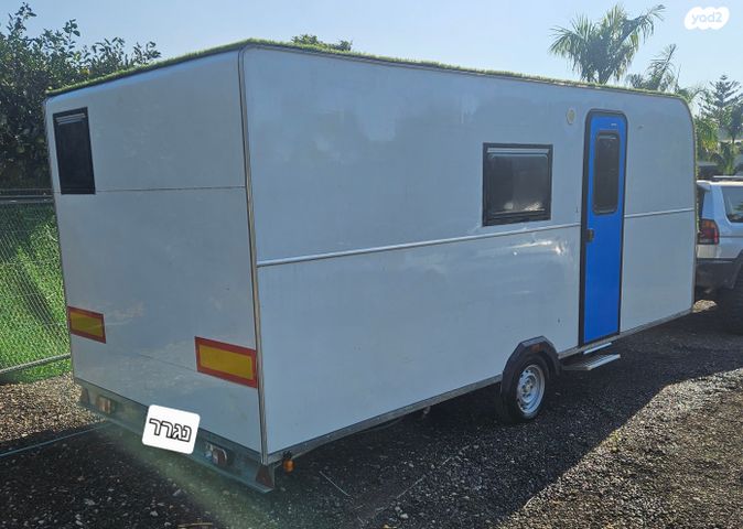 מודעת רכב נגרר (קראוון נגרר)