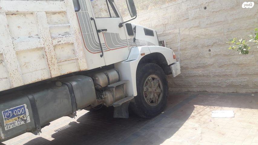 מודעת רכב וולוו