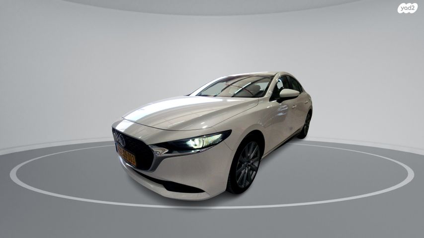 מודעת רכב מאזדה 3