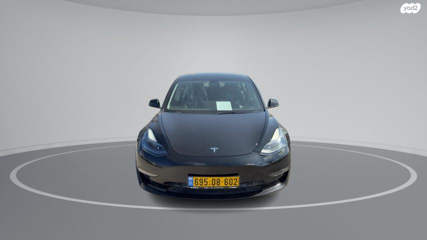 מודעת רכב טסלה מודל 3