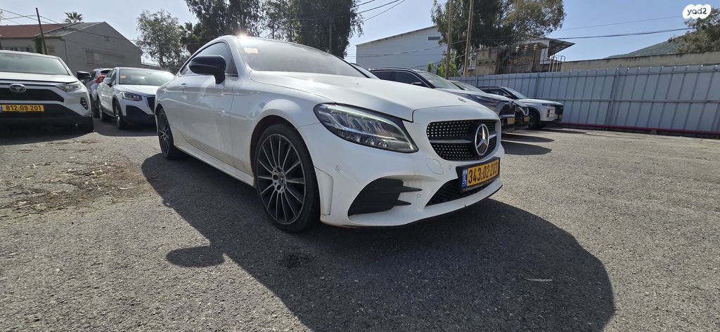מודעת רכב מרצדס-בנץ C-class