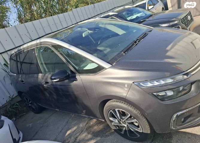 מודעת רכב סיטרואן C4 פיקאסו 1