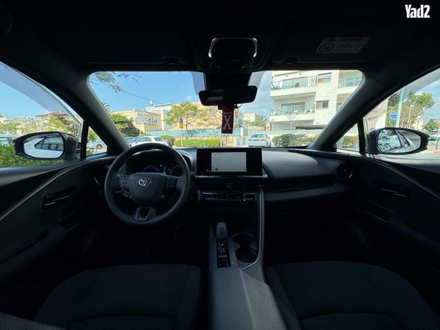 מודעת רכב טויוטה C-HR 2