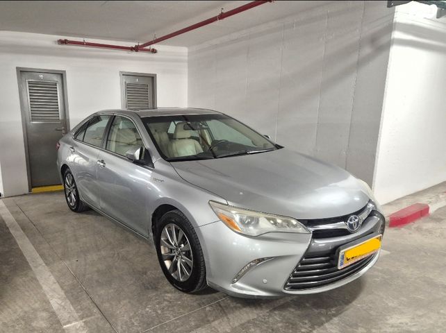 מודעת רכב טויוטה קאמרי