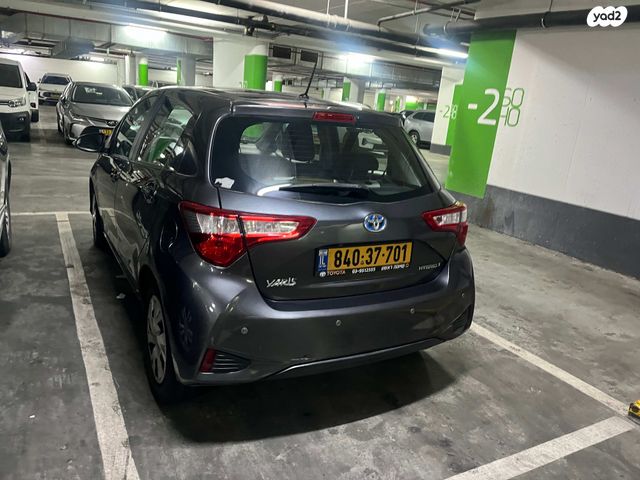 מודעת רכב טויוטה יאריס 1