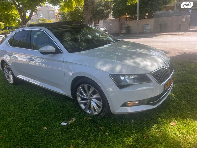 מודעת רכב סקודה סופרב