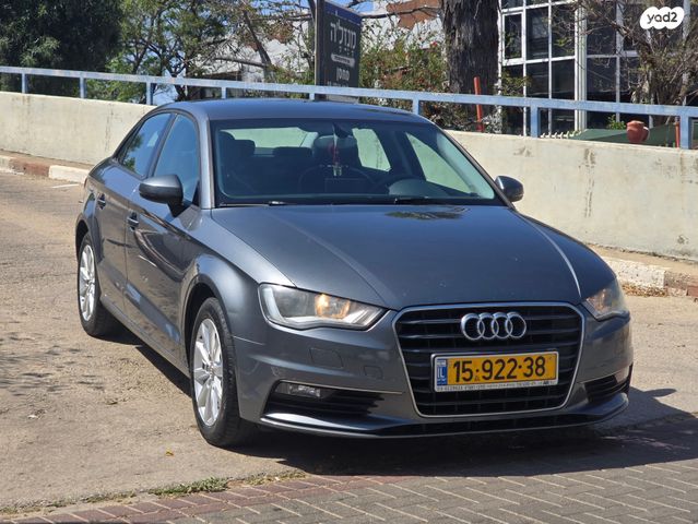 מודעת רכב אאודי A3 1