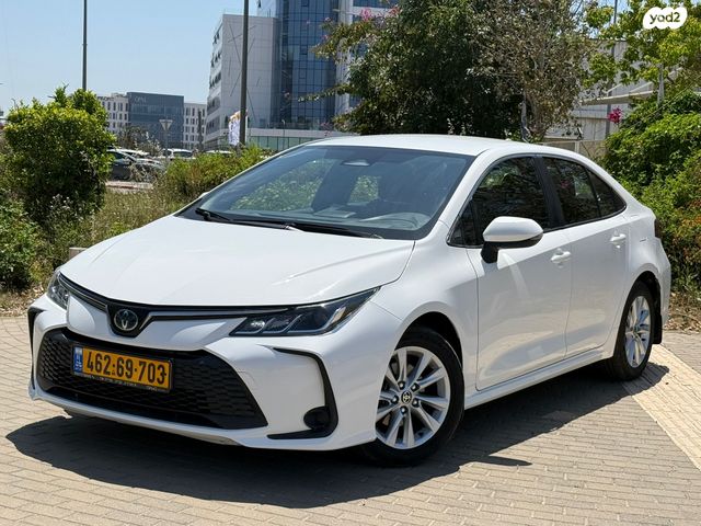 מודעת רכב טויוטה קורולה