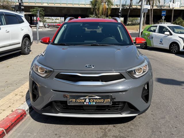 מודעת רכב קיה סטוניק 1