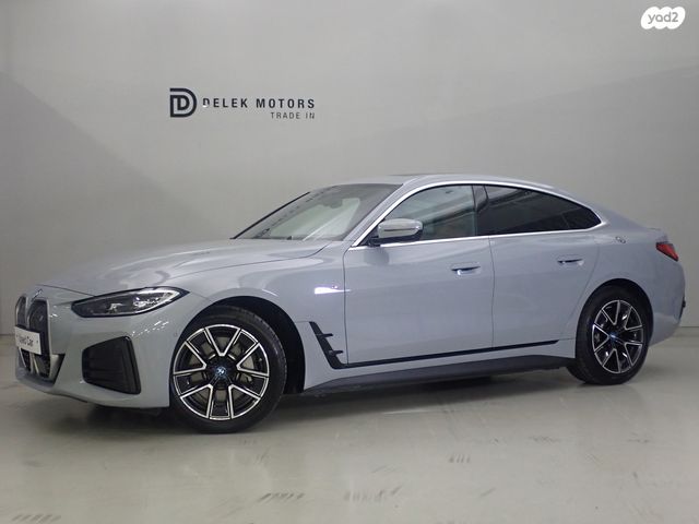 מודעת רכב ב מ וו i4