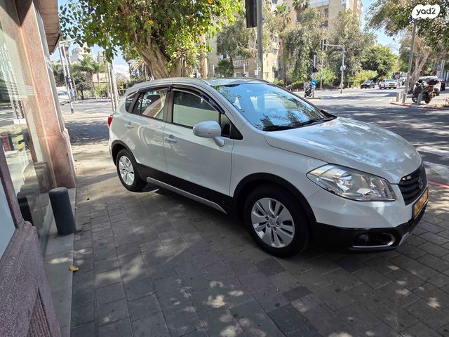 מודעת רכב סוזוקי קרוסאובר