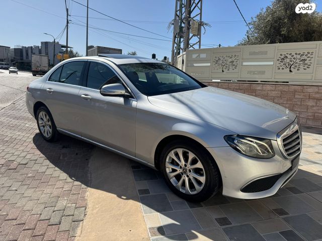 מודעת רכב מרצדס-בנץ E-class 1