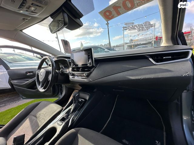 מודעת רכב טויוטה קורולה 1