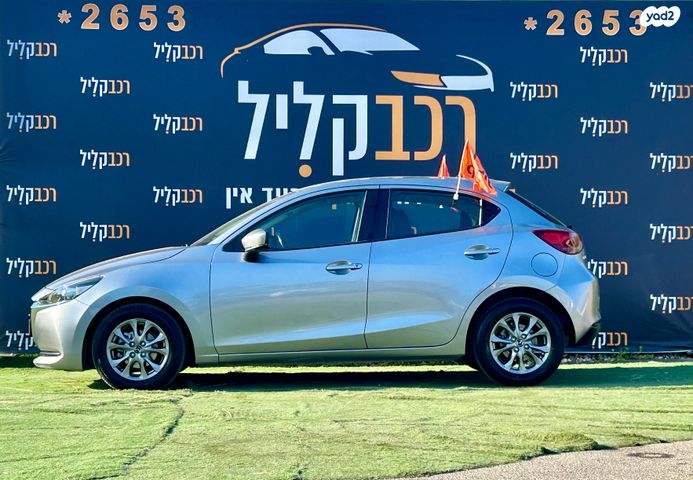 מודעת רכב מאזדה 2 2