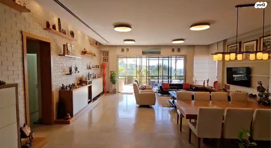 מעיין 46