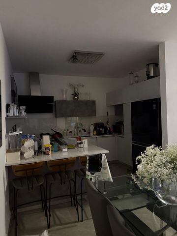 אריאל שרון 42