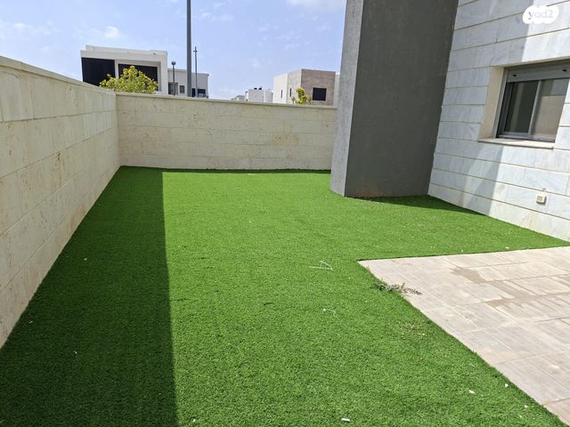 נחל גוברין 25
