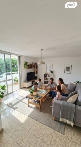 יונה צבי פיינשטיין 